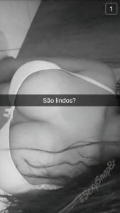 belle-cochonne-département-86-donne-snap-sexe