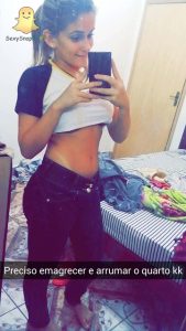 femme-snap-xx-prv-du-37