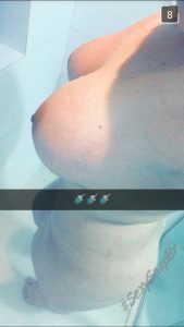 photo-coquine-femme-nue-dans-le-48