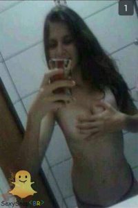 photo-coquine-femme-nue-dans-le-66