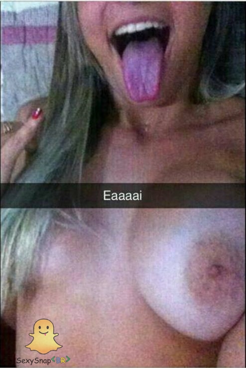 photo-cul-femme-nue-dans-le-65