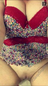 snapchat-de-cochonne-du-79-sex-fille