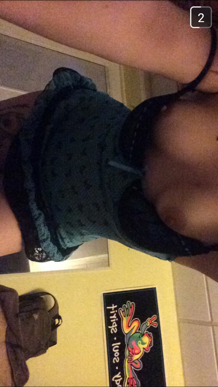 photo-snapchat-hot-fille-du-département-57