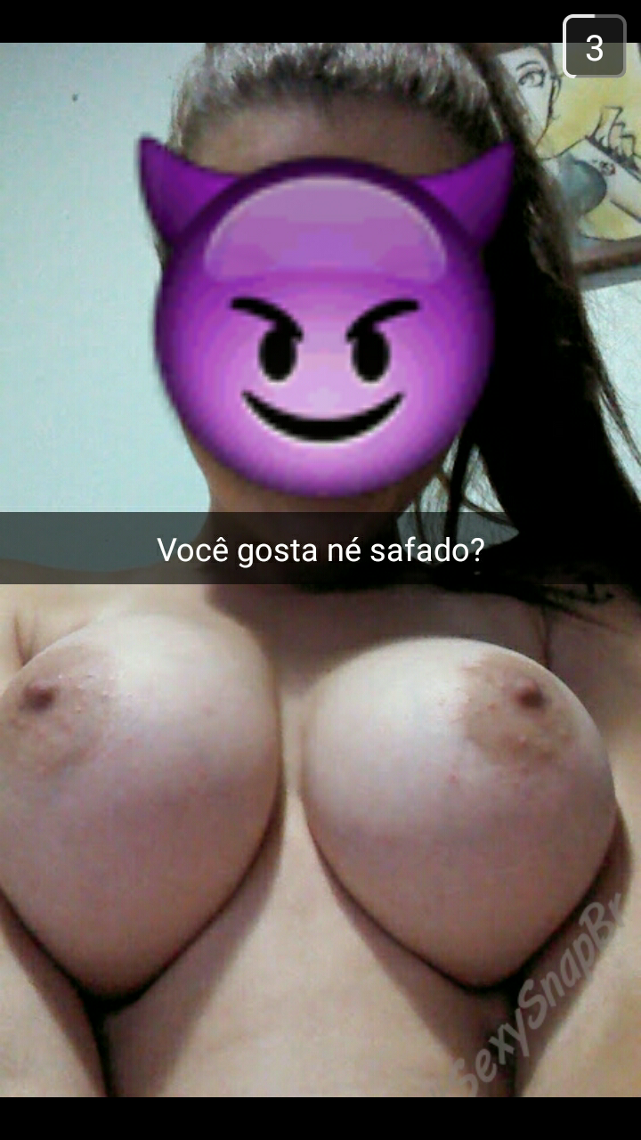 topless-snapchat-de-femme-nue-département-70