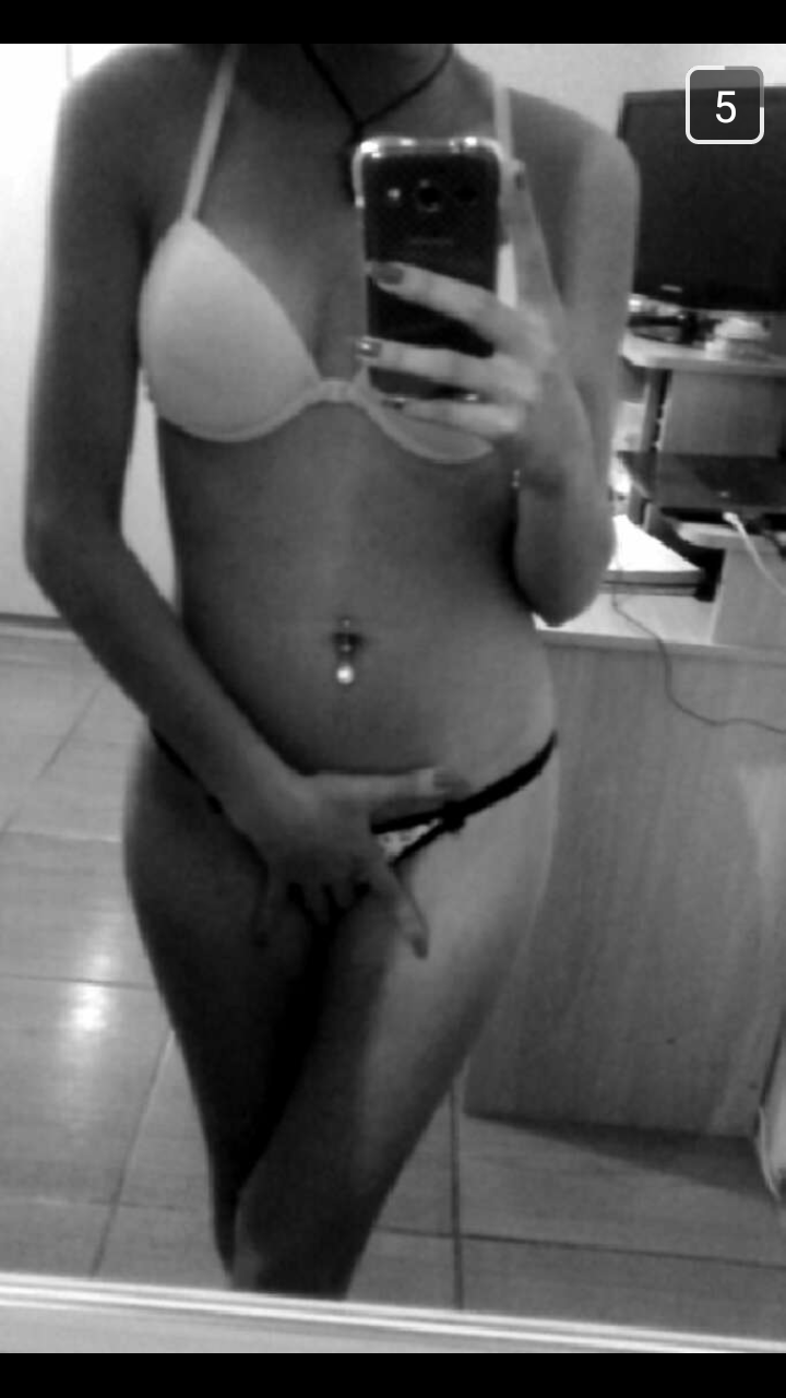 topless-snapchat-de-femme-nue-département-82